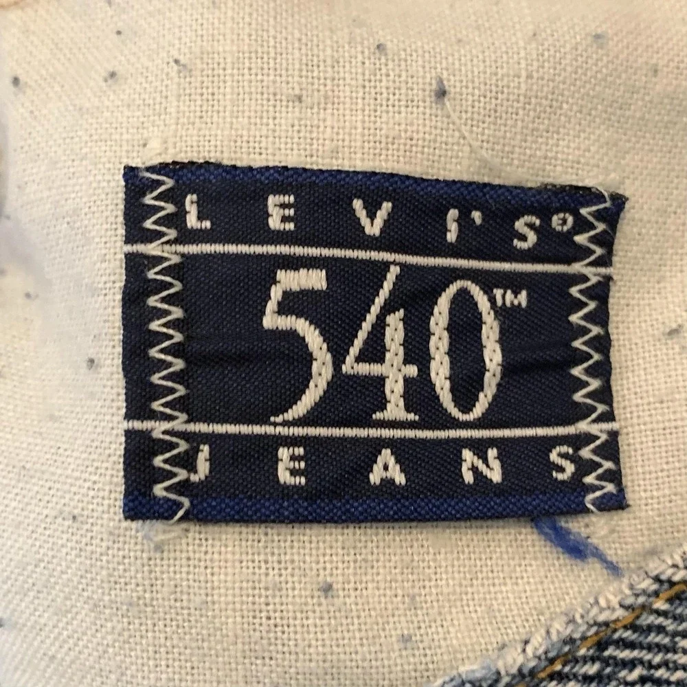 Vintage Levi's 540 Shorts Mens 34 Blue Denim Cutoff Frayed Raw Hem High Rise